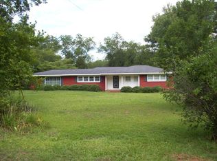 450 Country Club Rd, Dublin, GA 31021