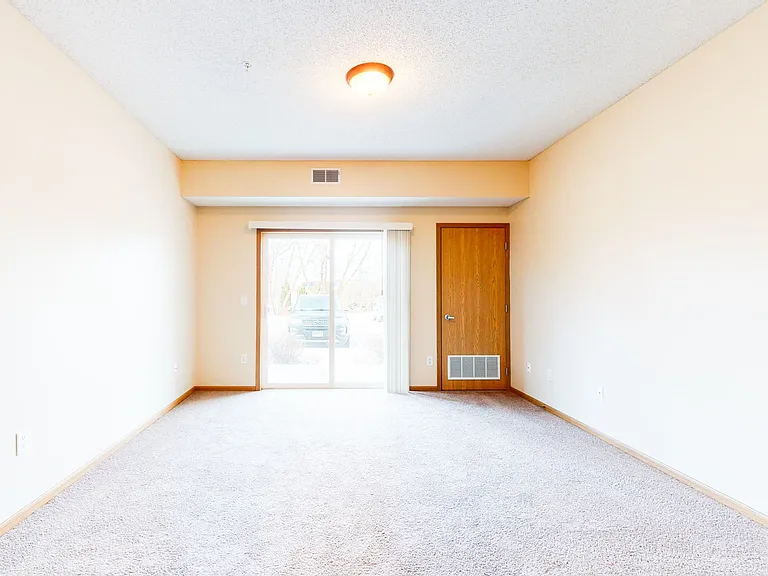 Elm - 2 bedroom/2bath