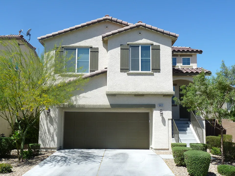 10925 Sardinia Sands Dr