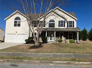 5020 Estonian Dr, Fairburn, GA 30213