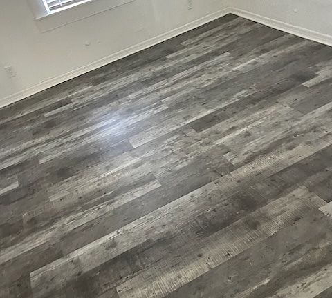 4th image of 1203 15th Ave