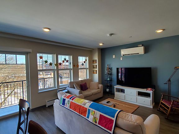 2nd image of 333 Central Ave #407