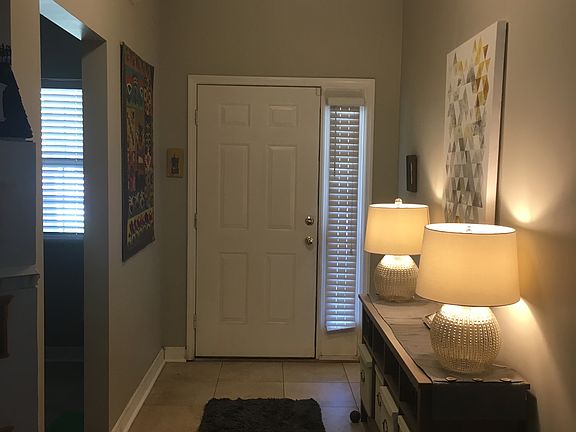 5th image of 70 Monticello Dr