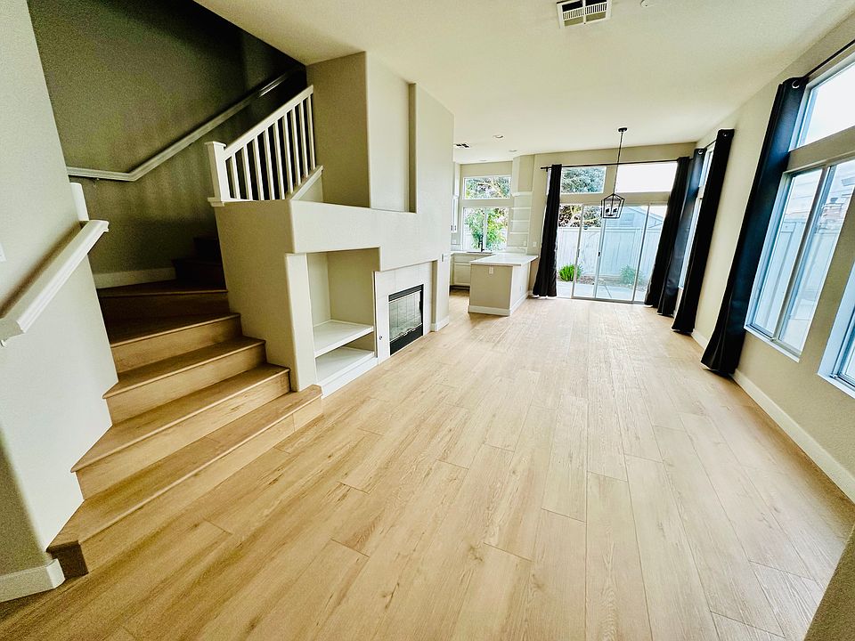 Living and dining area