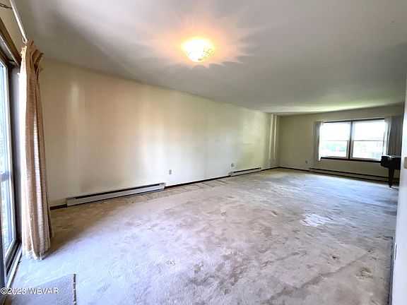 5th image of 133 Chippewa Ln