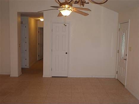 2nd image of 3906 N Douglas Blvd