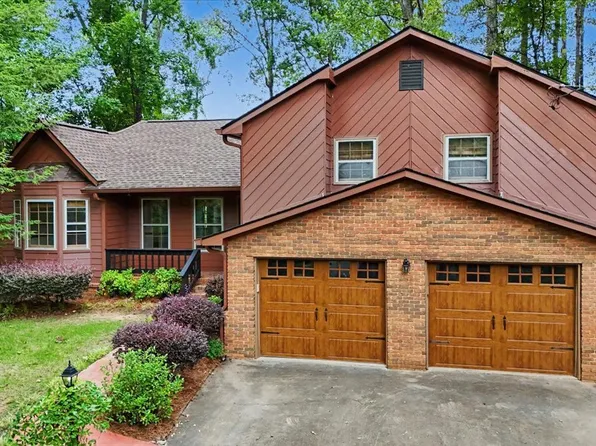 382 Indian Lake Ct, Hiram, GA 30141