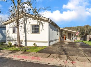 777 College Park Dr SW #21, Albany, OR 97321