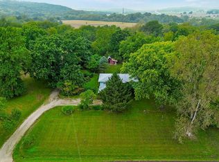 16623 Fort Riley Rd, Leavenworth, KS 66048