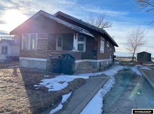 1226 S Locust St, Casper, WY 82604
