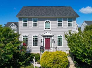 8822 Screech Owl Ct, Gainesville, VA 20155