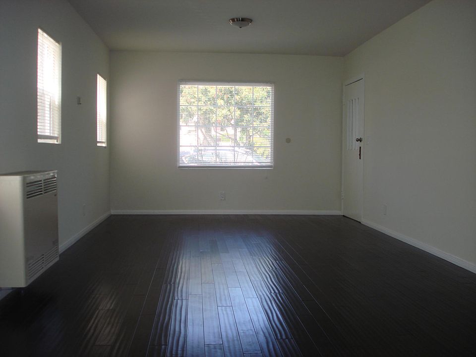 1st image of 3705 Hughes Ave #3705