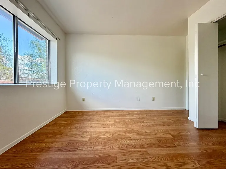 1438 N Alamo Ave #1-7 — Photo 15
