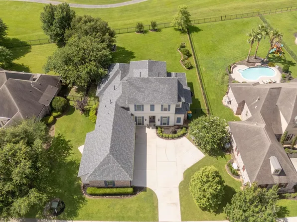 2340 Saint Andrews Ave, Zachary, LA 70791