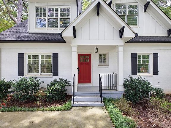 3rd image of 827 Derrydown Way