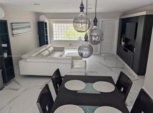 1940 NE 62nd St, Fort Lauderdale, FL 33308