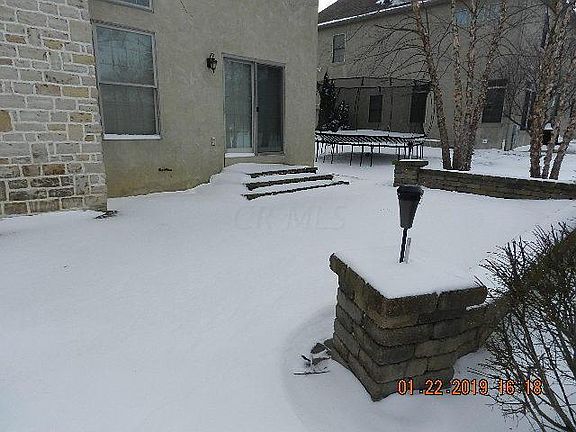 3rd image of 4463 Village Club Dr