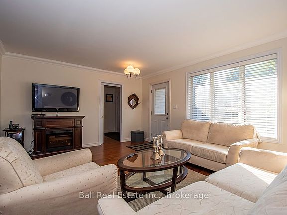 5th image of 77 Water St