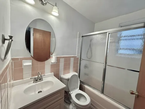 31-27 37th Street image 8 of 11