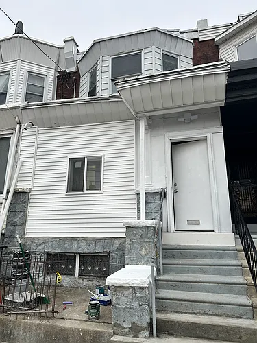 5710 Cedar Ave #1 Photo 1