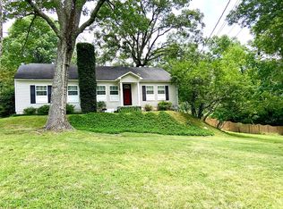 205 Wendy Trl, Lookout Mountain, GA 30750