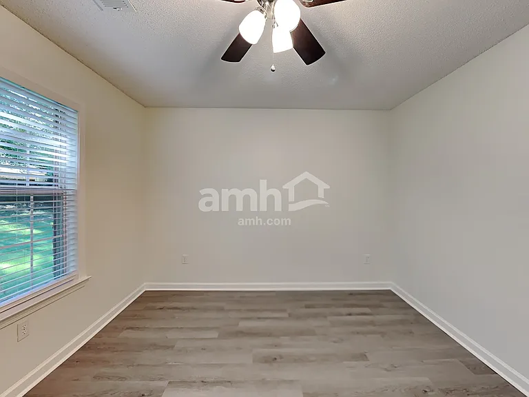 2714 Cedar Bluff Dr — Photo 16