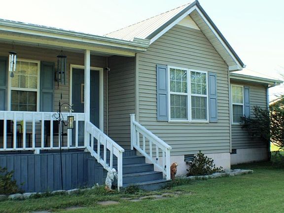 2nd image of 111 Creekwood Dr