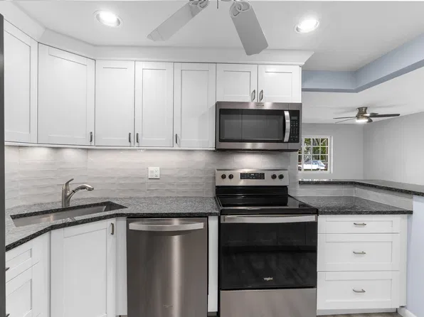 1940 NE 2nd Avenue #106j, Wilton Manors, FL 33305