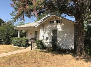 202 5th St, Lawn, TX 79530