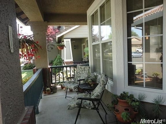 2nd image of 994 Snow Lily Ave