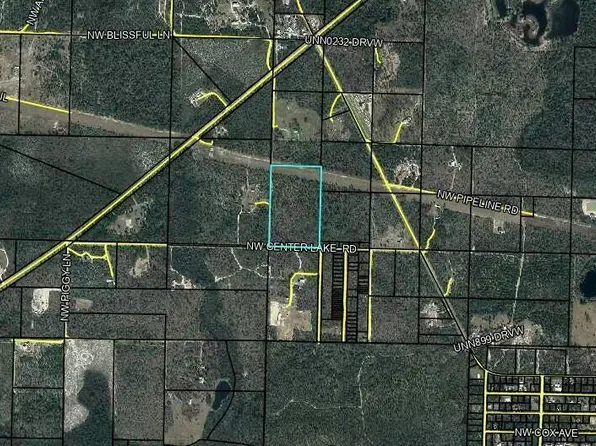 2520 NW Center Lake Rd, Fountain, FL 32438