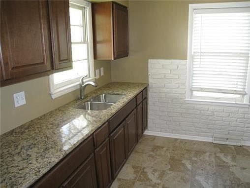 2nd image of 8933 Grand Ave