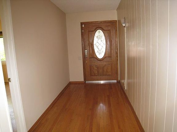 3rd image of 7054 Pomelo Dr