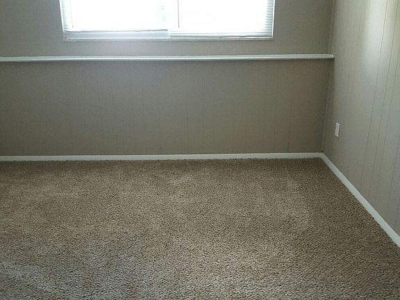 4th image of 3342 Western Hill Ct