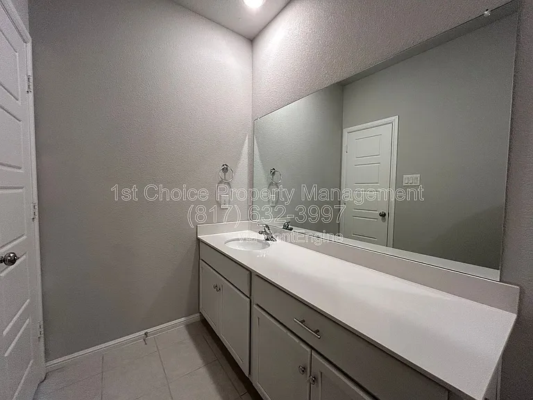 8941 Lantana Meadow Dr — Photo 10