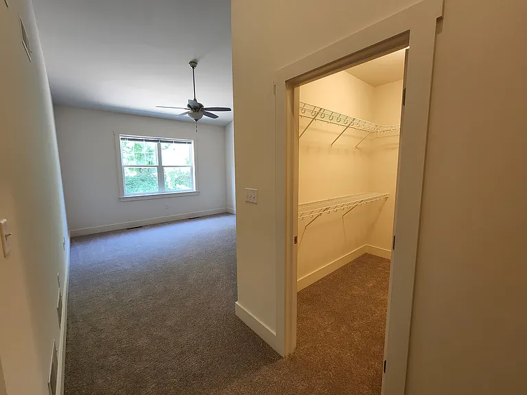 5435 Mendenhall Dr — Photo 29