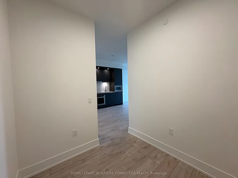 858 Dupont St #608 — Photo 8