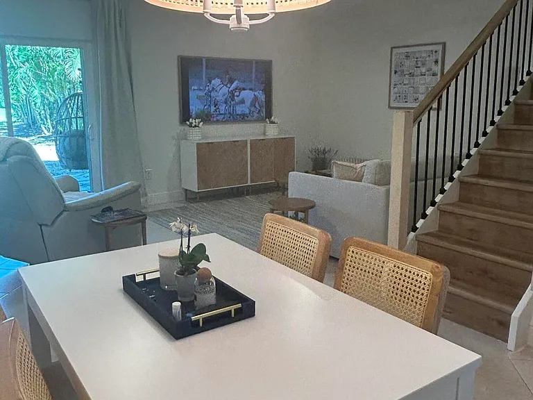 12768 Westhampton Cir — Photo 9