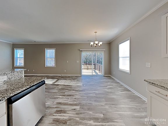 5th image of 856 Juno Dr