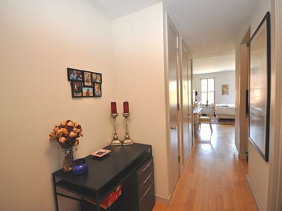 3rd image of 100 Atlantic Ave APT 2E