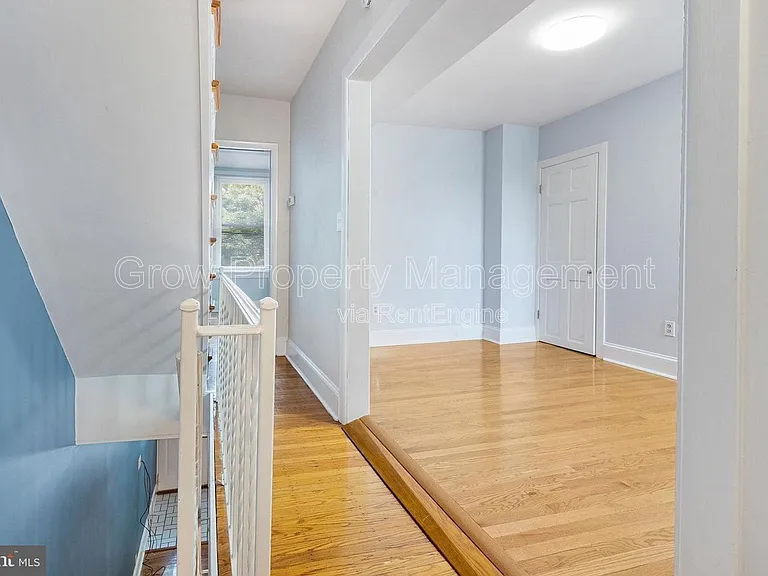755 S 10th St — Photo 19
