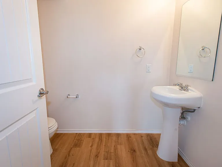 6917 Crestone Rd — Photo 10
