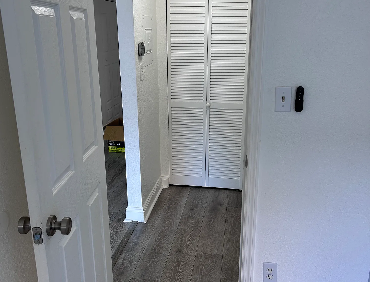 2 bed, 938 sqft, $1,700 — Photo 3