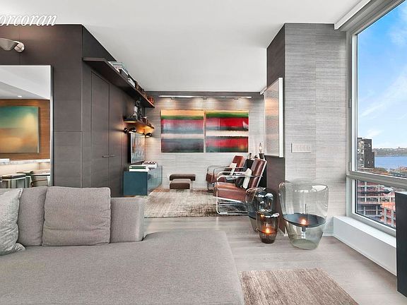 4th image of 450 W 17th St APT 2403