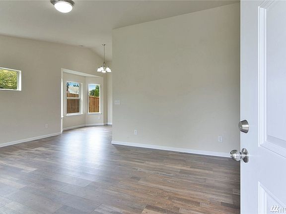4th image of 6504 100th Pl NE