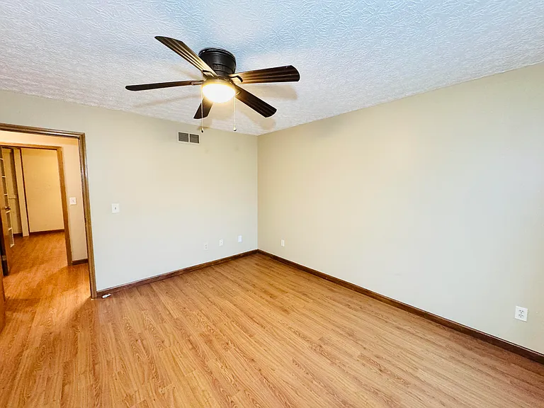 Bedroom2