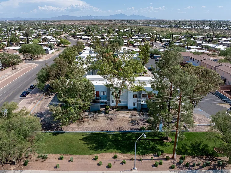 Acacia Hills — Photo 28
