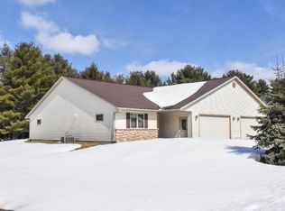 99 S Aquila Ct, Eagle River, WI 54521
