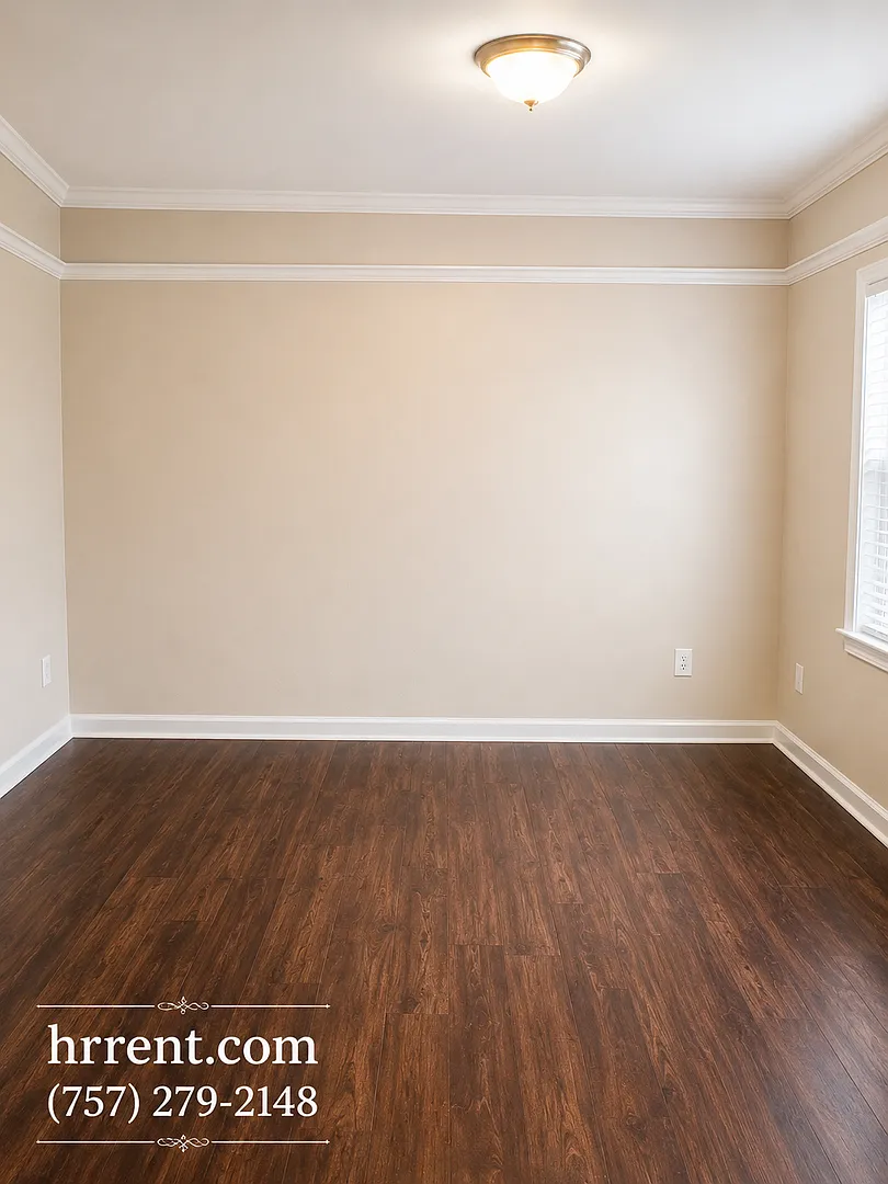 Building Photo - 4015 Reese Dr S