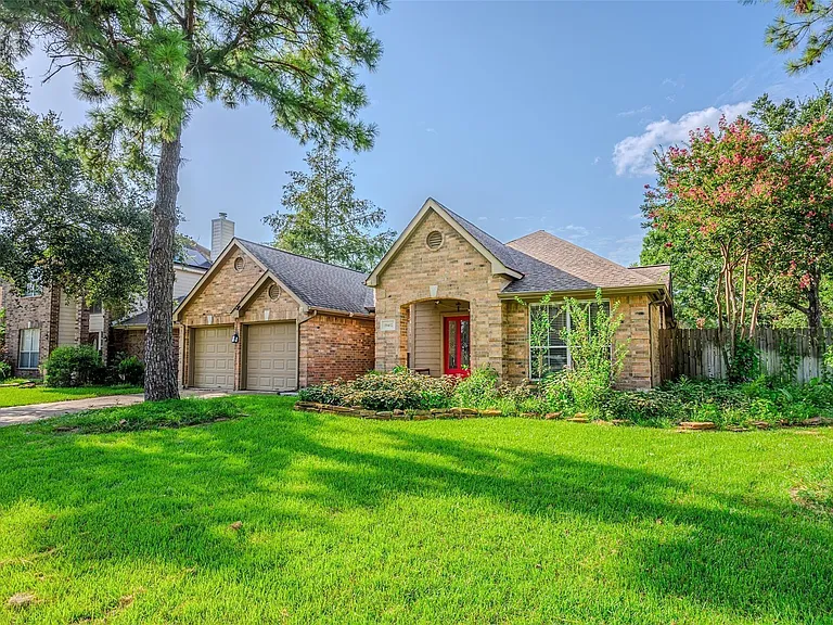 19402 Bear Meadow Ln — Photo 3